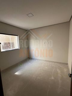 Casa à venda no bairro Vila Aliança