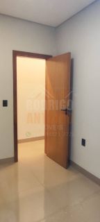 Casa a venda no Village do Lago I