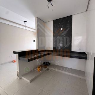 Casa a venda no Carmelo