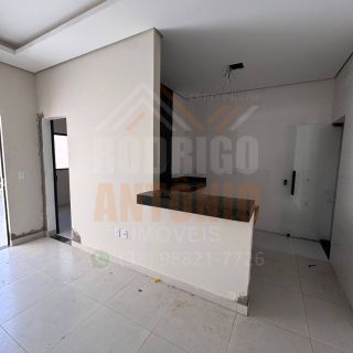 Casa a venda no Carmelo