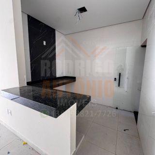 Casa a venda no Carmelo