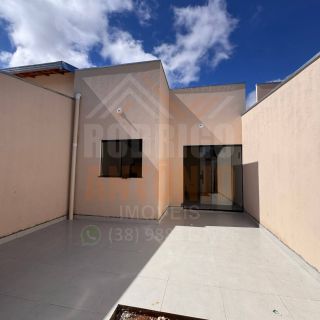 Casa a venda no Carmelo