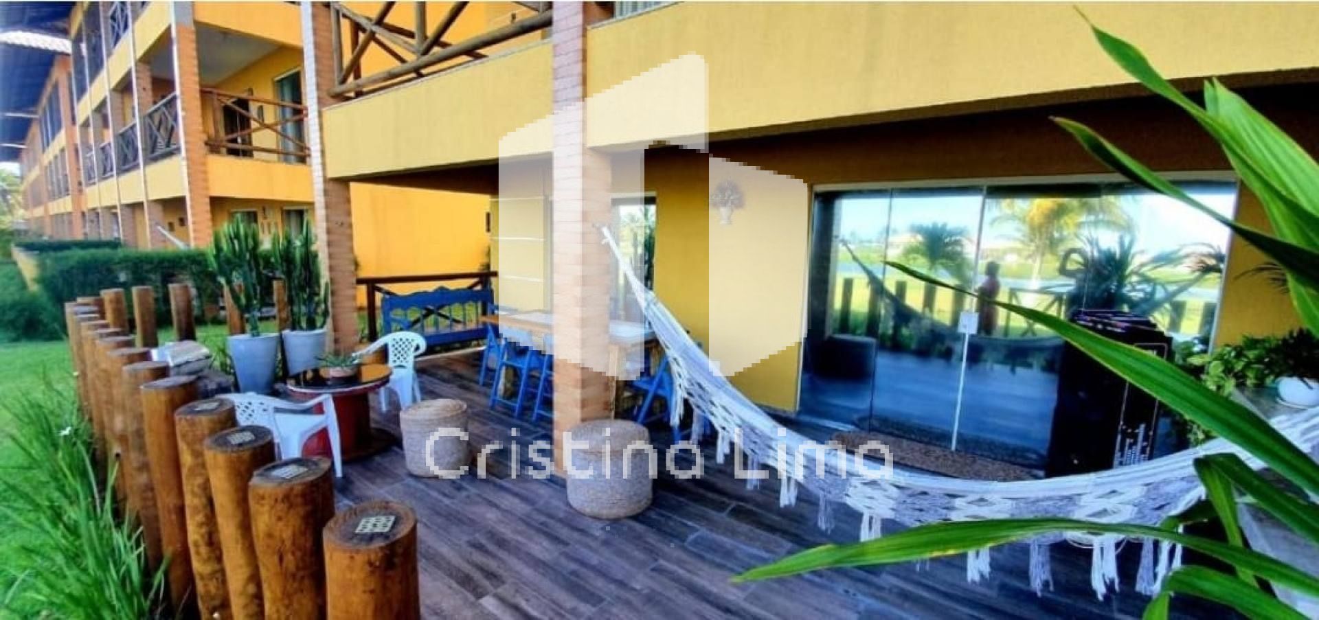 Apartamento no Condomínio Villa das Águas - Praia do Saco