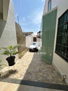 Casa duplex no Inacio Barbosa