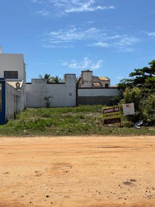 Terreno a venda no Abais