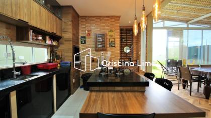 Mansão no Cond. Marta Ferreira - Robalo