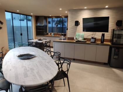Casa para venda no Condomínio Guilhermino Rezende, Aruana, Aracaju-SE
