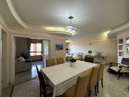 Apartamento no Residencial Vale dos Lagos || Jardins