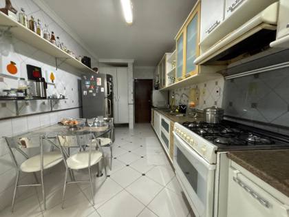 Apartamento no Residencial Vale dos Lagos || Jardins