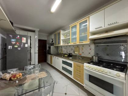 Apartamento no Residencial Vale dos Lagos || Jardins