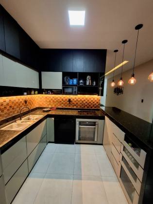 Casa Duplex Alto Padrão - Ponto Novo