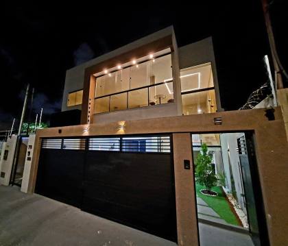 Casa Duplex Alto Padrão - Ponto Novo