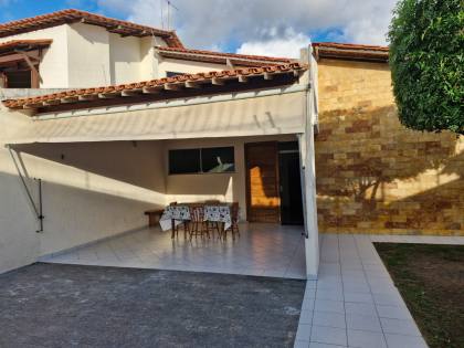 Casa térrea na Atalaia, Aracaju-SE
