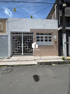 Casa térrea no Bairro Industrial, Aracaju-SE