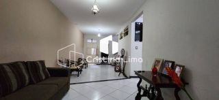 Casa na rua Lagarto - Centro