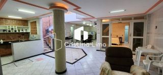 Casa na rua Lagarto - Centro