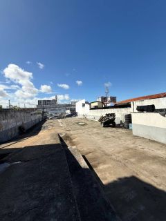 Terreno e Estacionamento - São José/13 de Julho