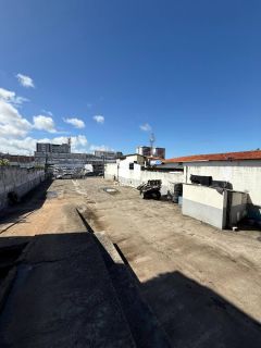 Terreno e Estacionamento - São José/13 de Julho