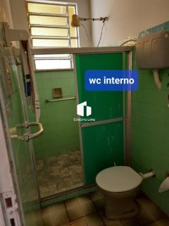 Casa de Esquina no Centro