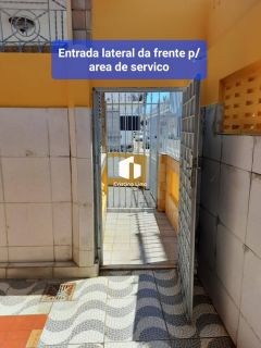 Casa de Esquina no Centro