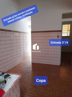 Casa de Esquina no Centro