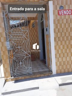 Casa de Esquina no Centro