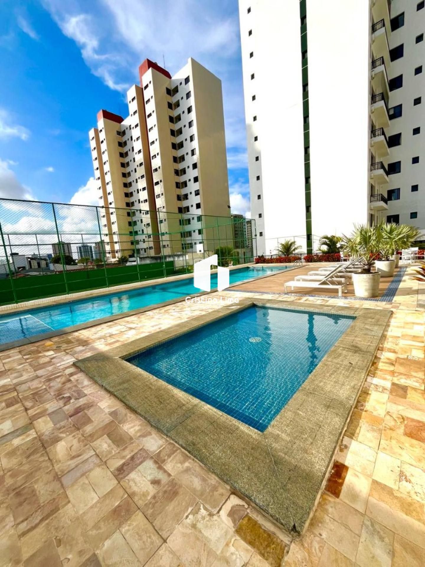 Apartamento À Venda no Passeio Beira Mar || 13 De Julho
