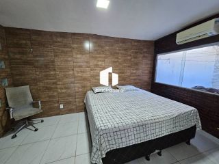 Casa na rodovia dos Náufragos