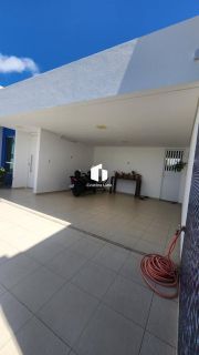 Casa no bairro Aruana.