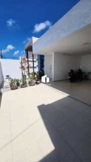 Casa no bairro Aruana.