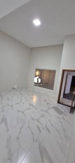 Excelente casa na Aruana.