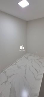 Excelente casa na Aruana.