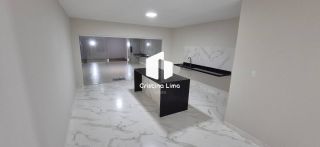 Excelente casa na Aruana.