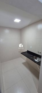 Excelente casa na Aruana.