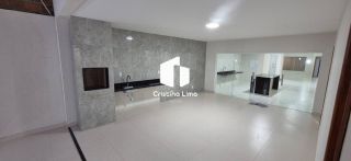 Excelente casa na Aruana.