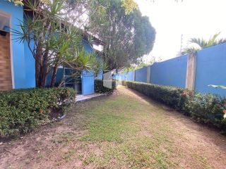 CASA NO CJ. SANTA LÚCIA - JABOTIANA.