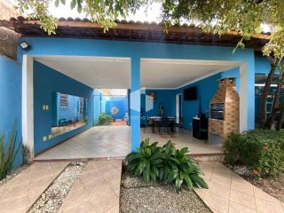 CASA NO CJ. SANTA LÚCIA - JABOTIANA.