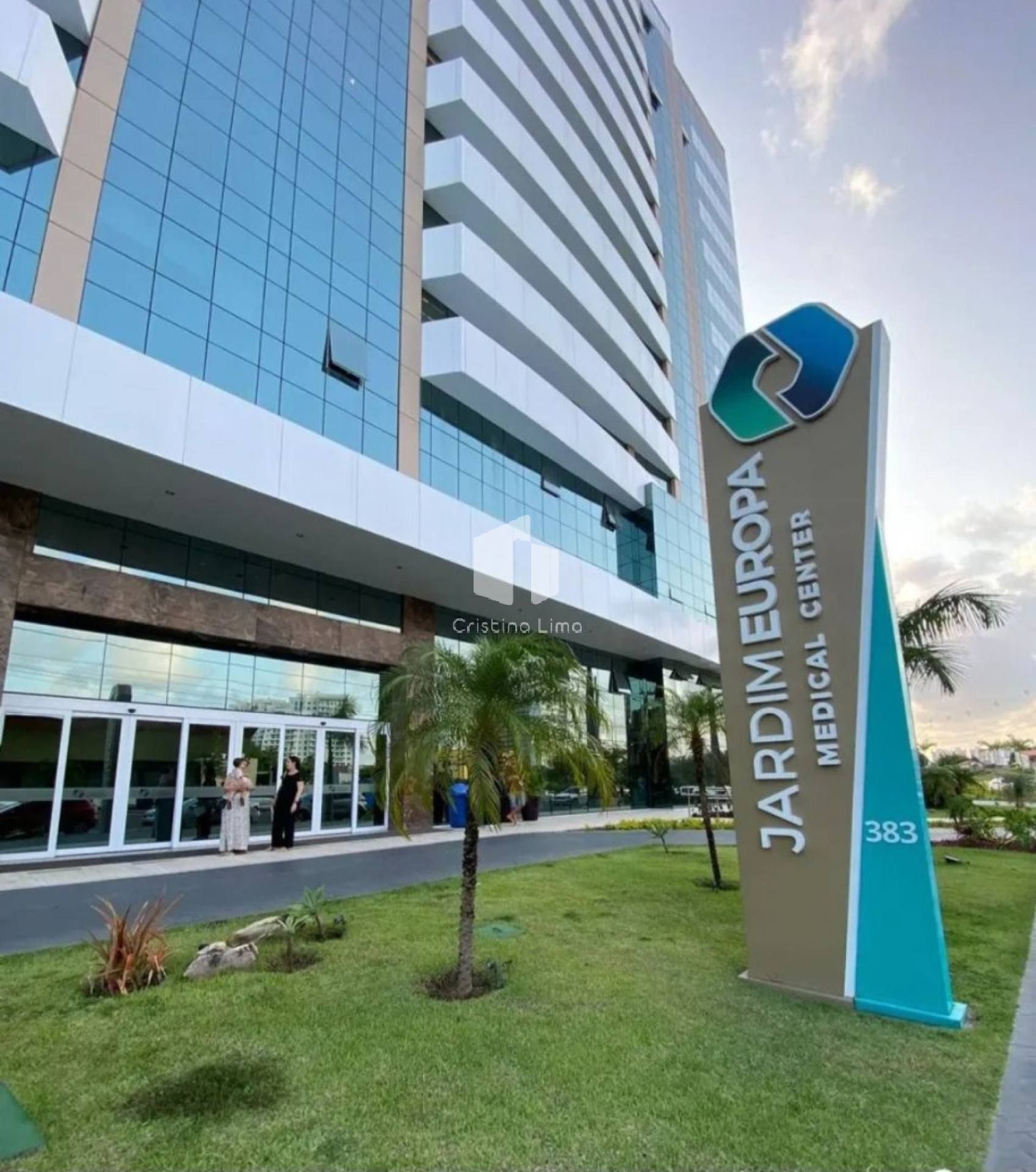 Salas Comerciais no Premier Medical Center, Jardins, Aracaju-SE