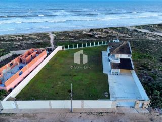 Casa com área exclusiva Pé na areia - Atalaia Nova