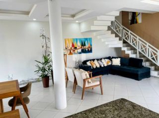 Casa com área exclusiva Pé na areia - Atalaia Nova