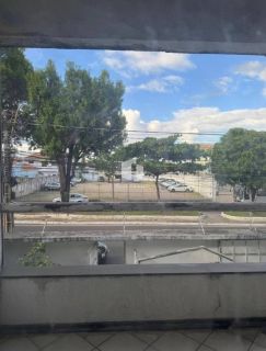 Triplex na avenida João Ribeiro - Santo Antônio