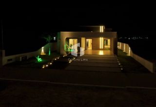 CASA DE ALTO PADRÃO NA ARUANA – 500M DA PRAIA