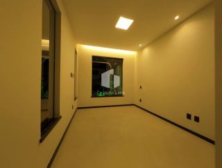 CASA DE ALTO PADRÃO NA ARUANA – 500M DA PRAIA