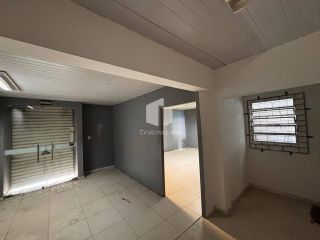 Casa de Esquina + Ponto Comercial no Grageru