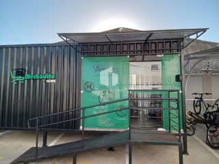 Apartamento mobiliado - Bairro Farolândia ( andar alto)