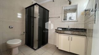 Casa a venda na Av Gentil Tavares