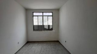 Casa a venda na Av Gentil Tavares