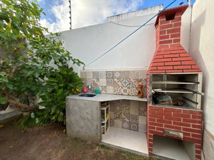 Casa de Esquina no Conjunto Horto Santa Maria