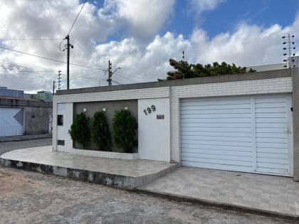 Casa de Esquina no Conjunto Horto Santa Maria