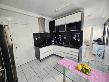 APARTAMENTO NO EDF. PASSEIO BEIRA MAR